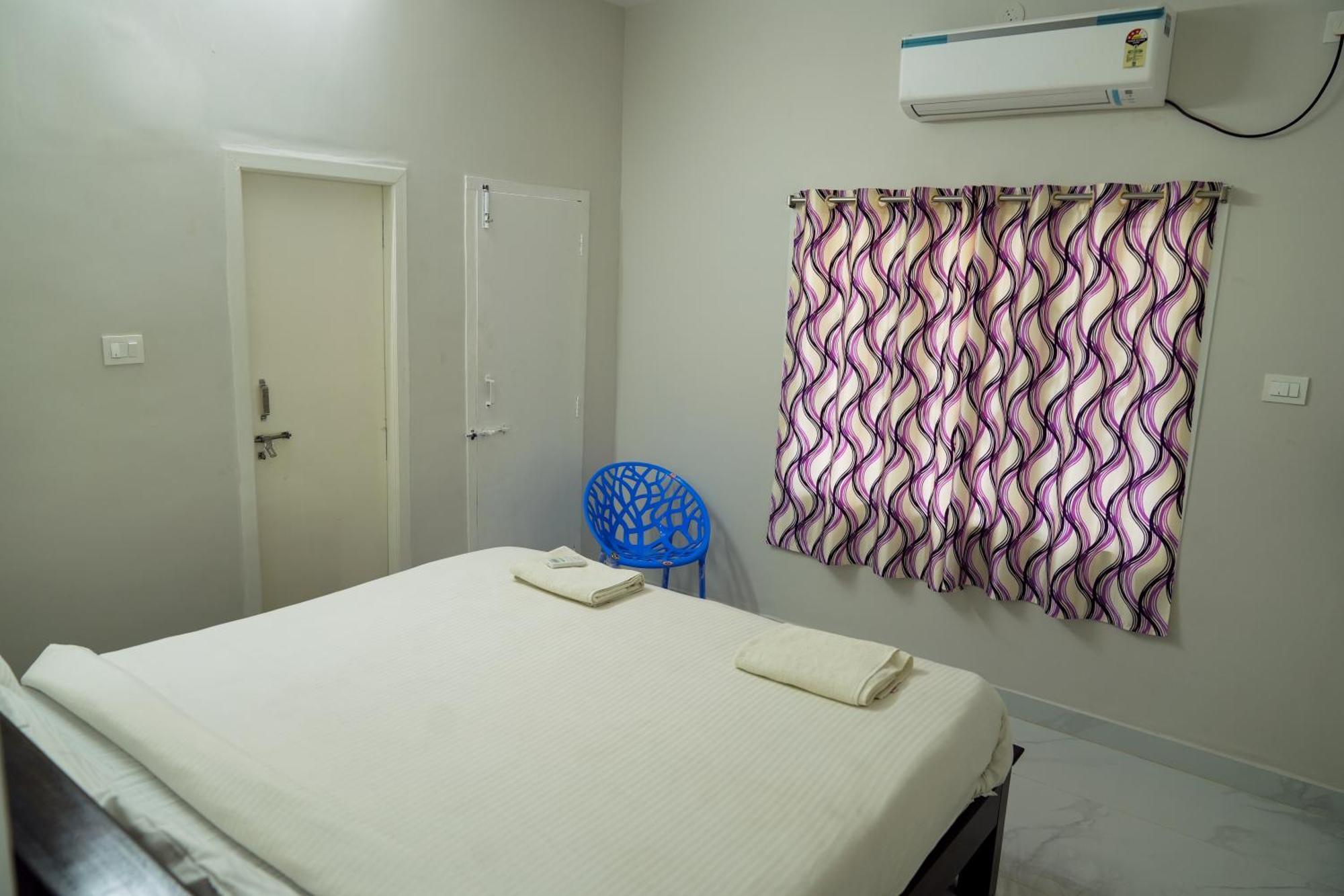 Apartment Hill View Paradise - A Luxurious 2bhk's & Private Near Alipiri *