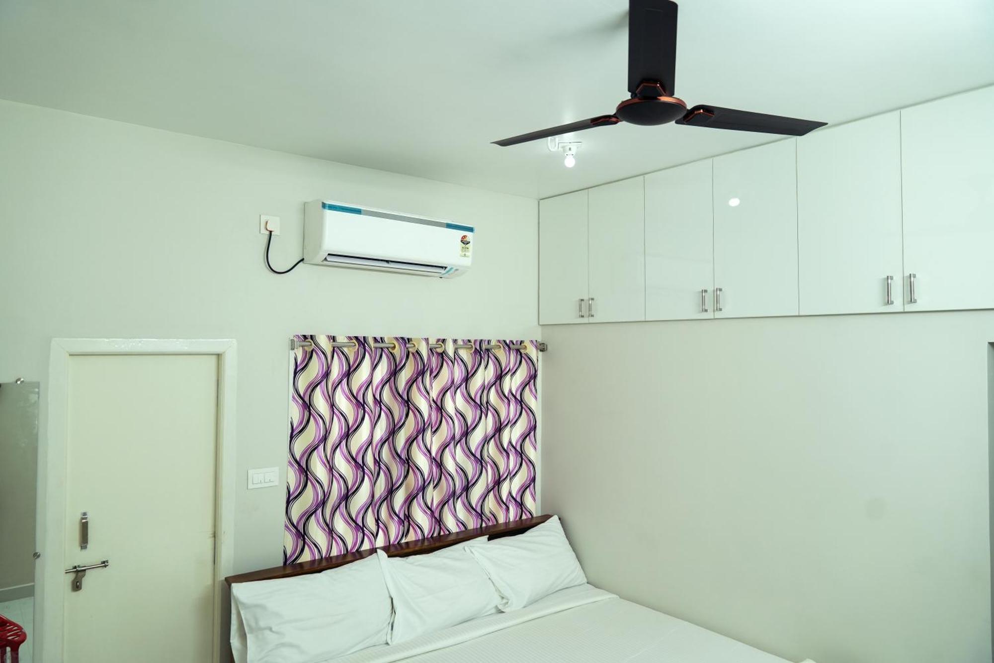 Apartment Hill View Paradise - A Luxurious 2bhk's & Private Near Alipiri
