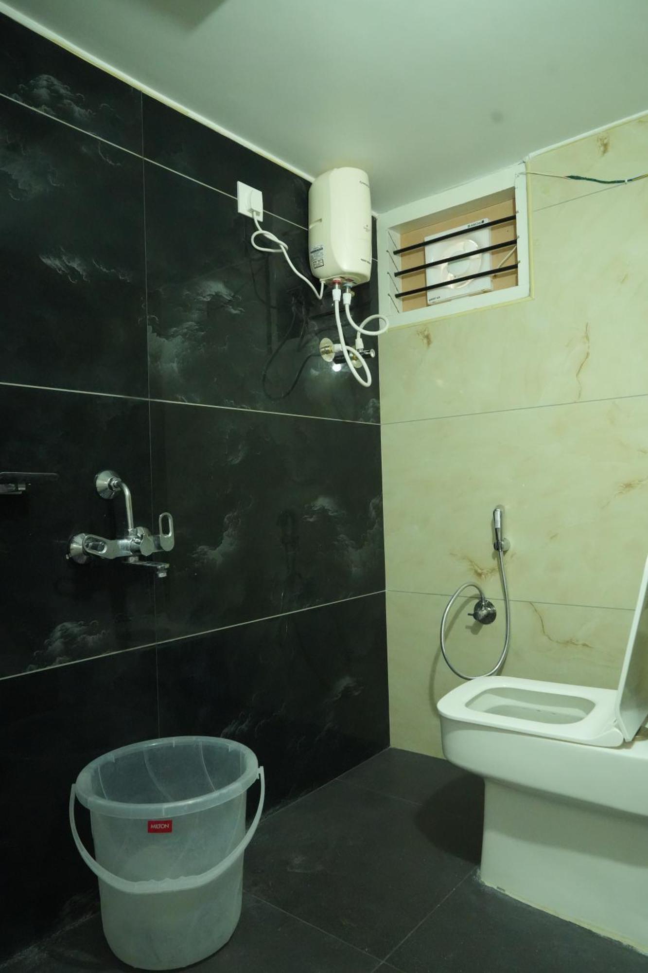 Apartment Hill View Paradise - A Luxurious 2bhk's & Private Near Alipiri *