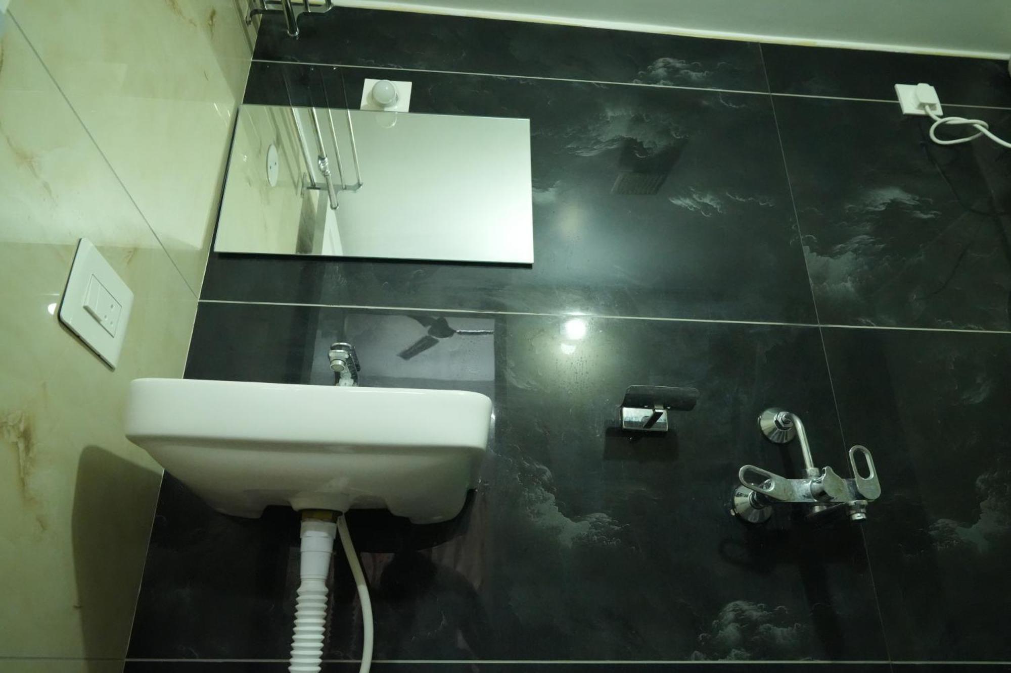 Hill View Paradise - A Luxurious 2bhk's & Private Near Alipiri