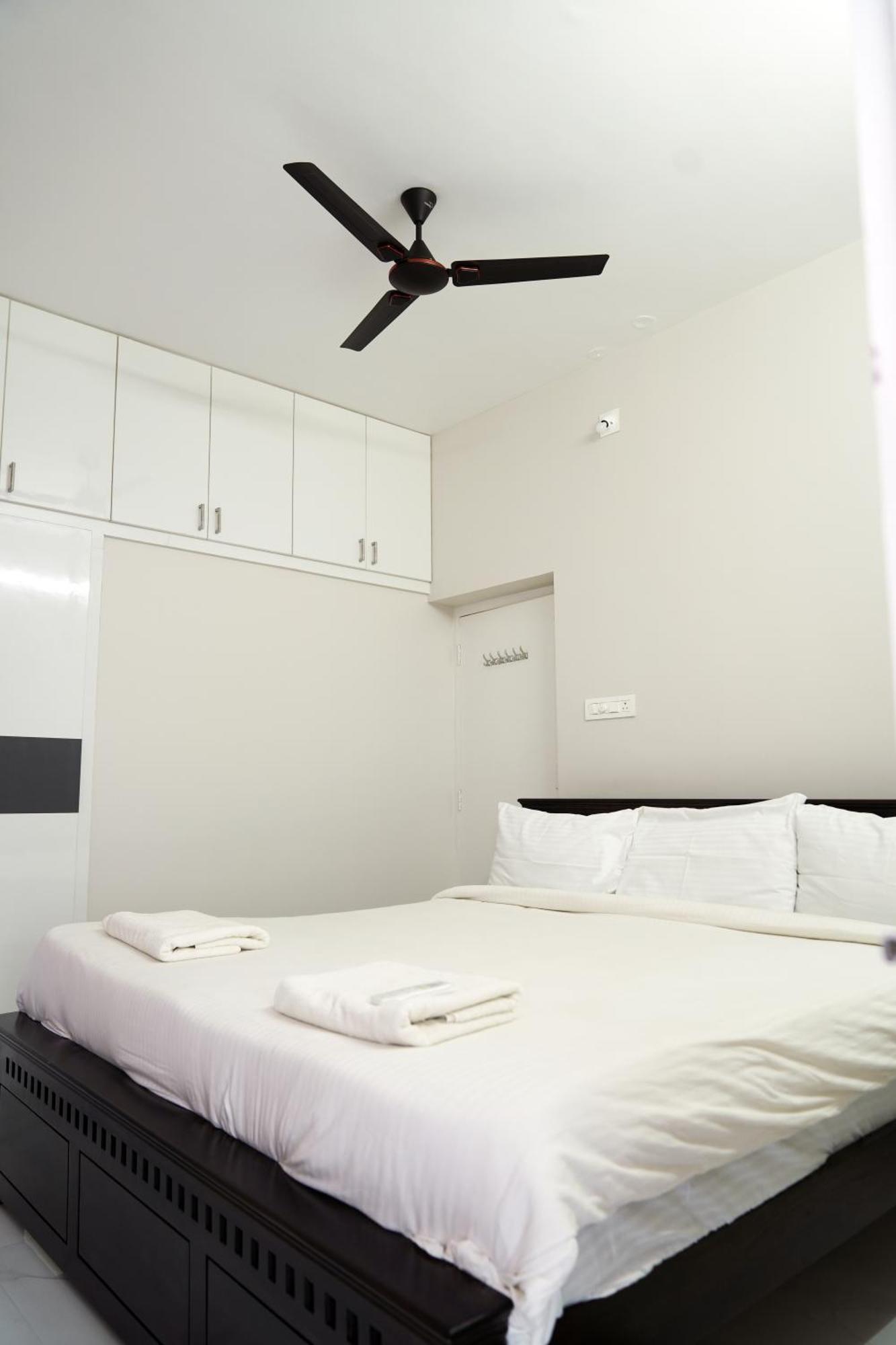 Apartment Hill View Paradise - A Luxurious 2bhk's & Private Near Alipiri Tirupati