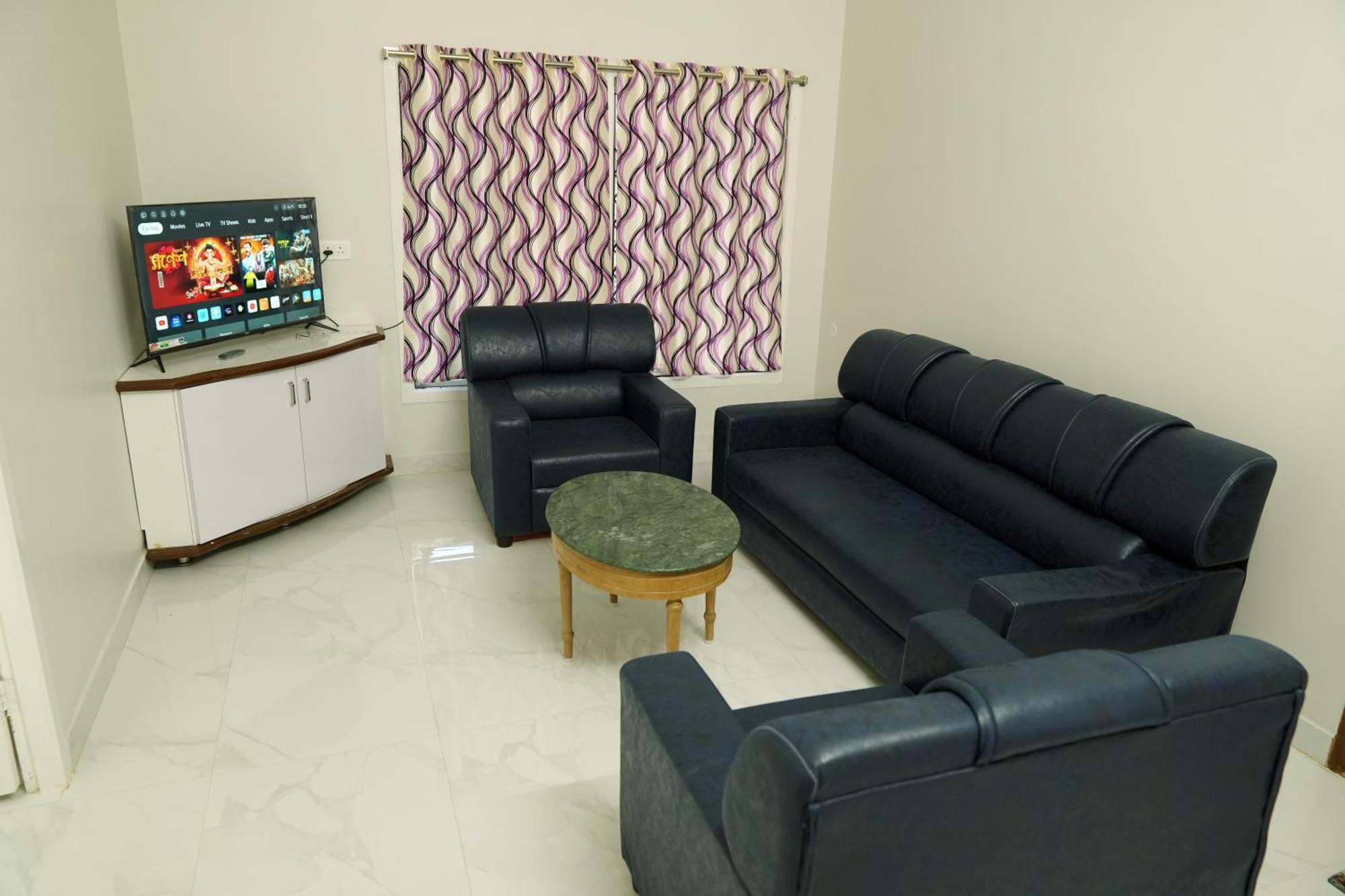 Hill View Paradise - A Luxurious 2bhk's & Private Near Alipiri